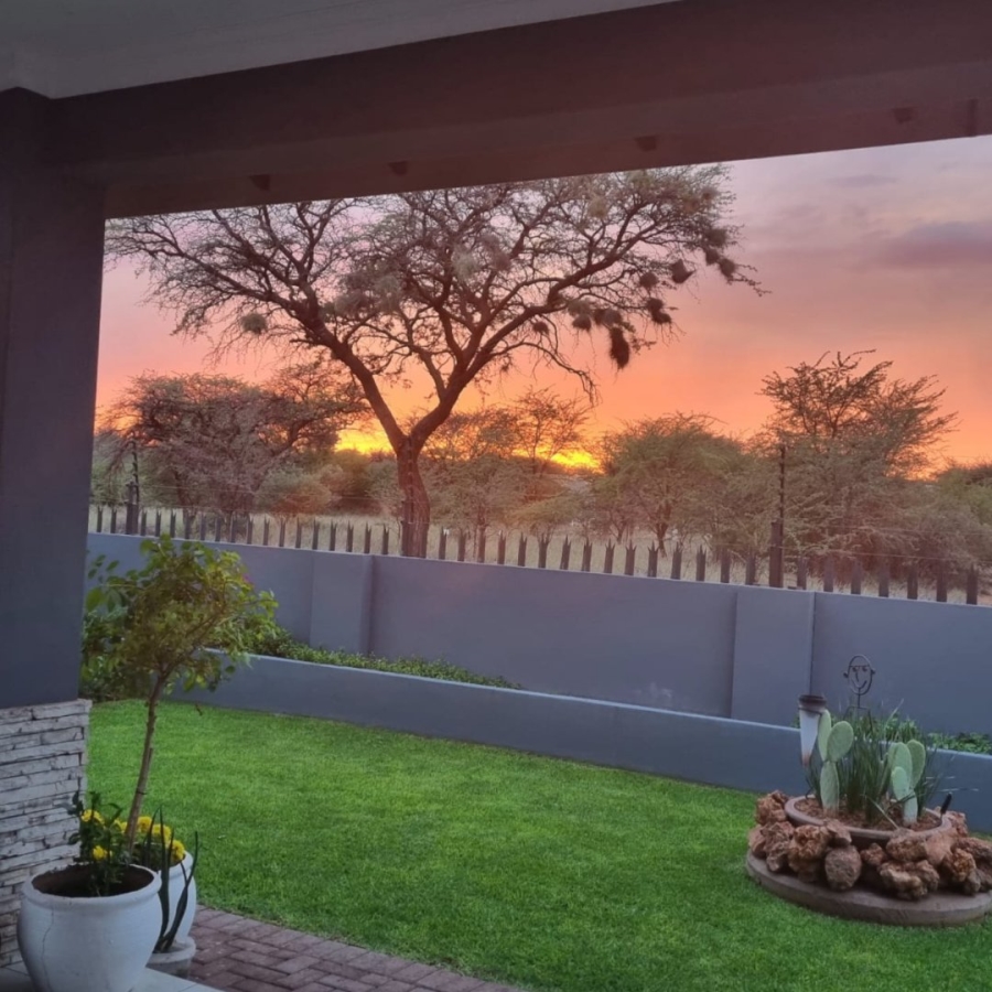 6 Bedroom Property for Sale in Kathu Northern Cape